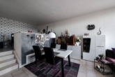 Essbereich - Appartement mit riesiger Terrasse und eigenem Eingang in gepflegter Wohnanlage am Waldrand