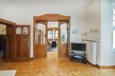 Durchgang im Wohnzimmer - Ein Traum von Wohnung im Erdgeschoss eines Jugendstilhauses in ruhiger Lage in der SG-Südstadt