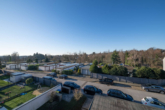 Aussicht vorne - Schöne und gepflegte ETW mit großem Sonnenbalkon und inklusive Garage in bevorzugter Lage von Wald